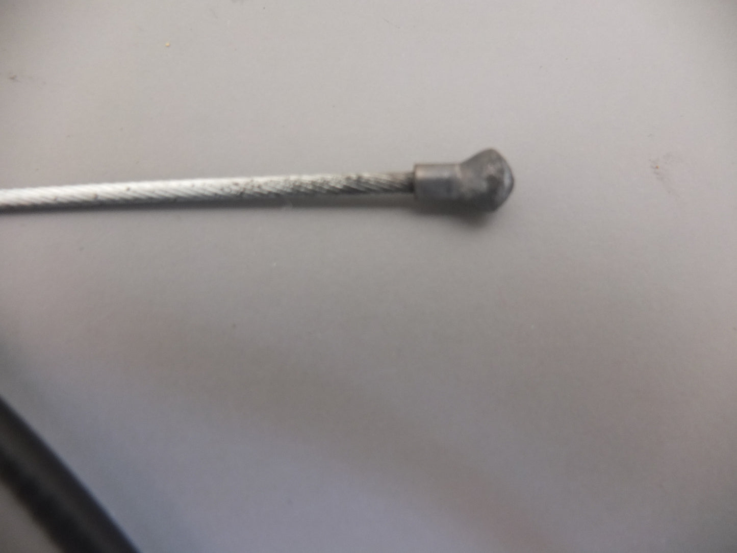 P13/044 Early S7 Clutch Cable 89-8571