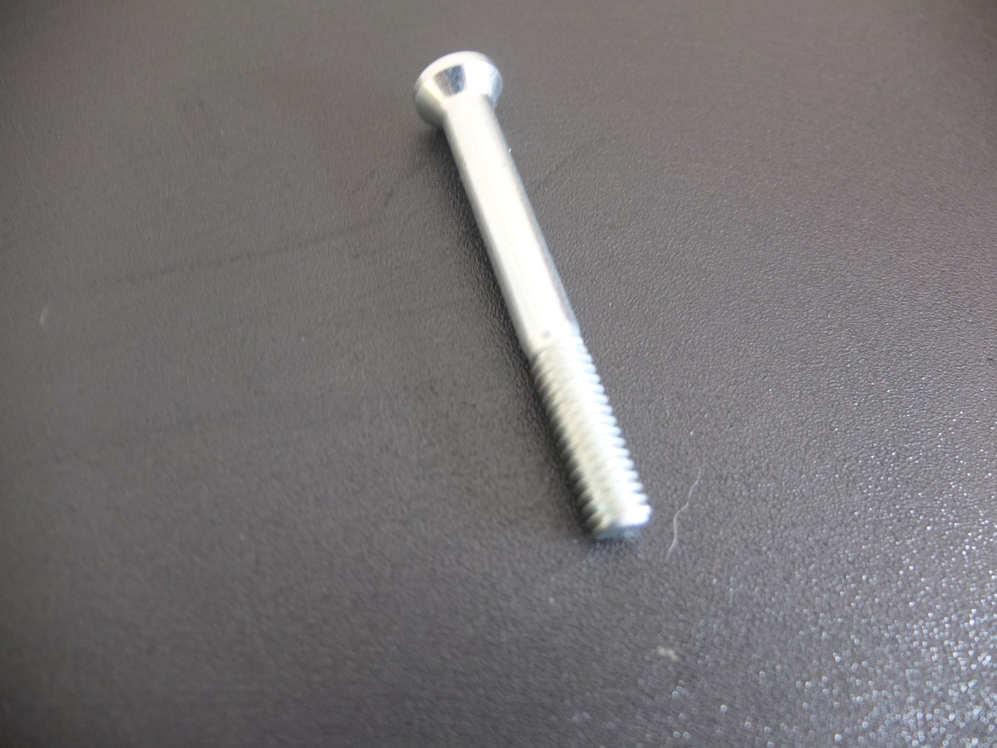 P13/236 Early Armature Field Set Screw (short)