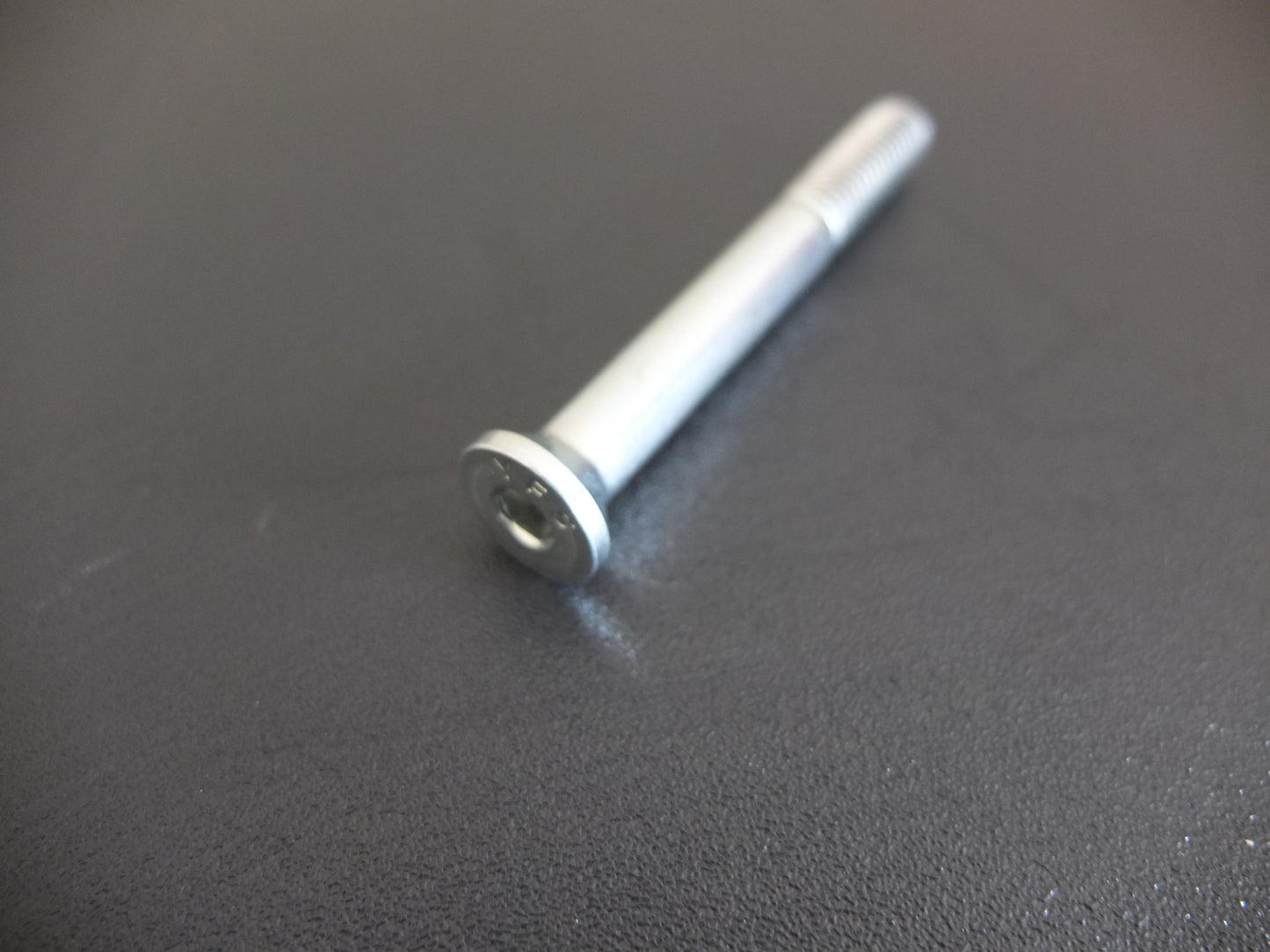 P13/236 Early Armature Field Set Screw (short)
