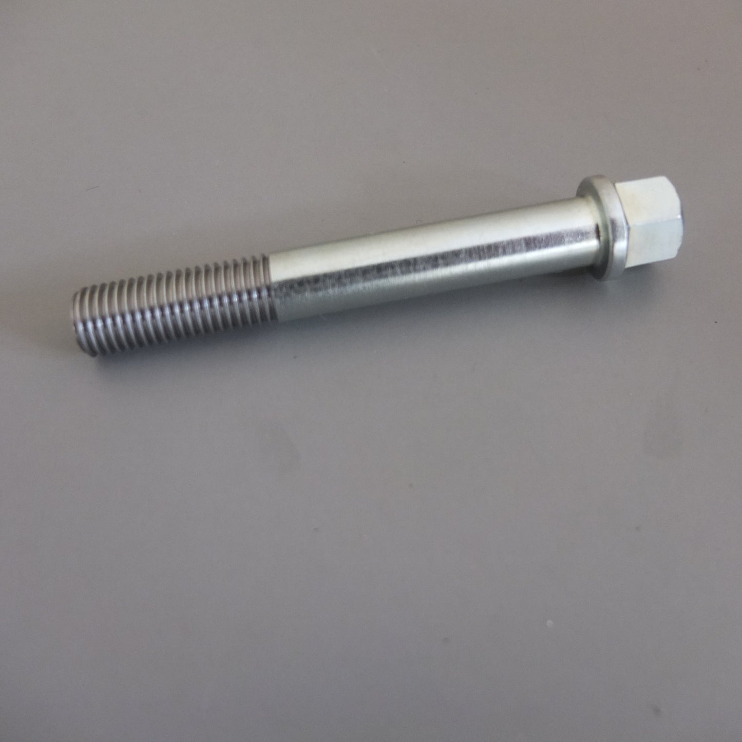 P13/235 Early Armature Centre Bolt (short)