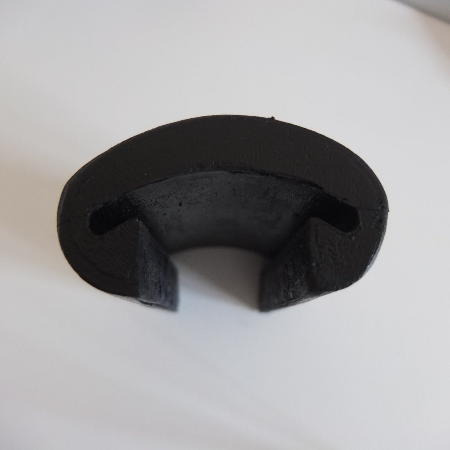 P13/001 Early Sunbeam S7 Footrest Rubber 89-4347