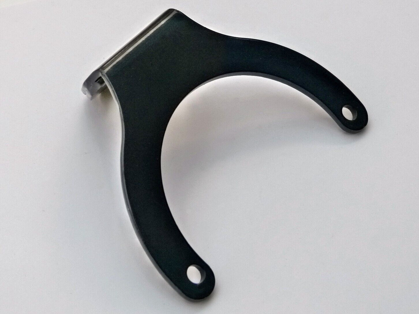 P13/012 Early S7 horn bracket