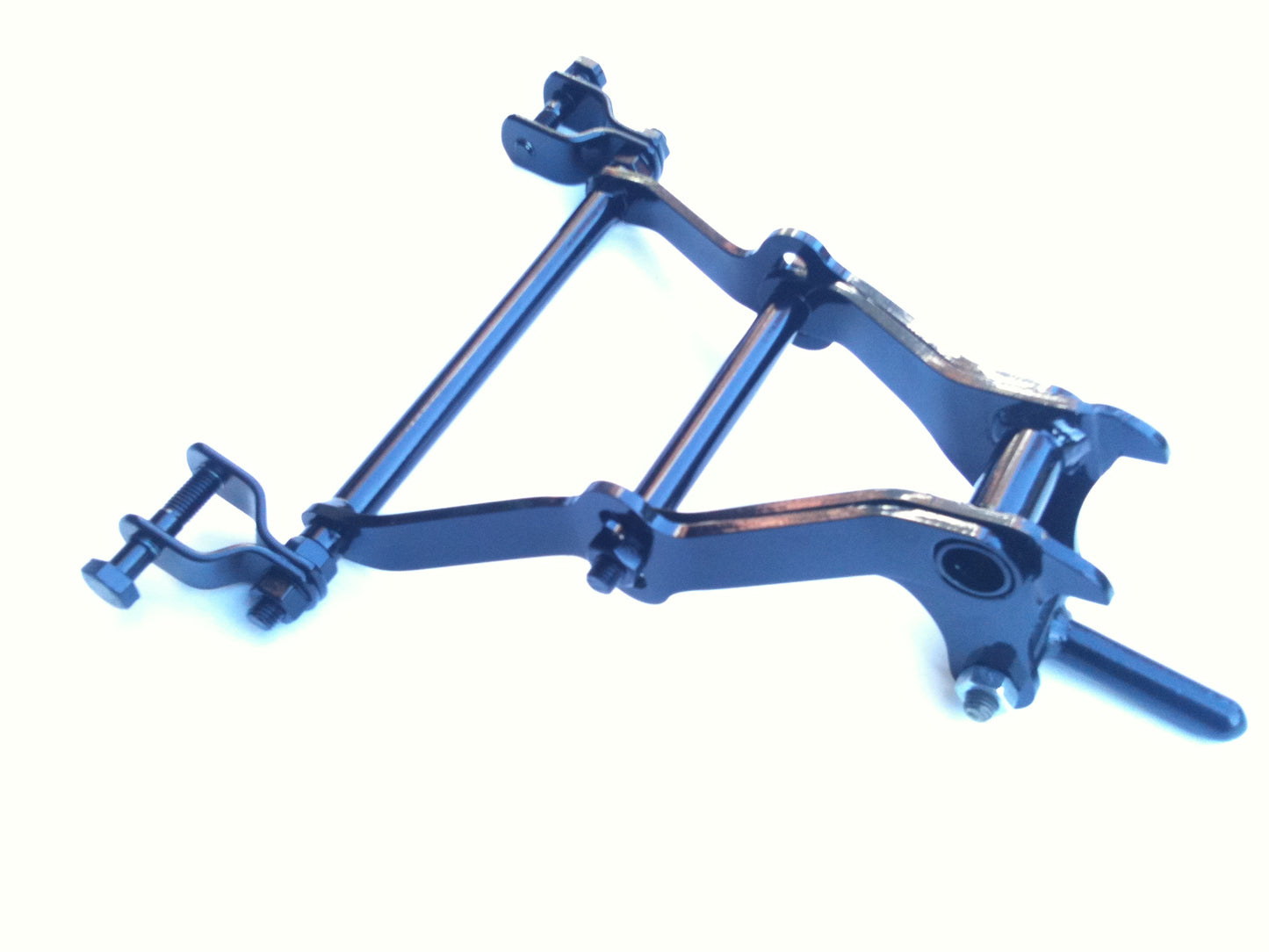 P4/092 S7 Saddle sub assembly