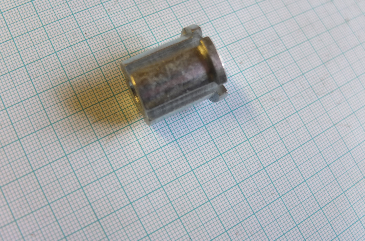 P5/040 Steering Damper Centre