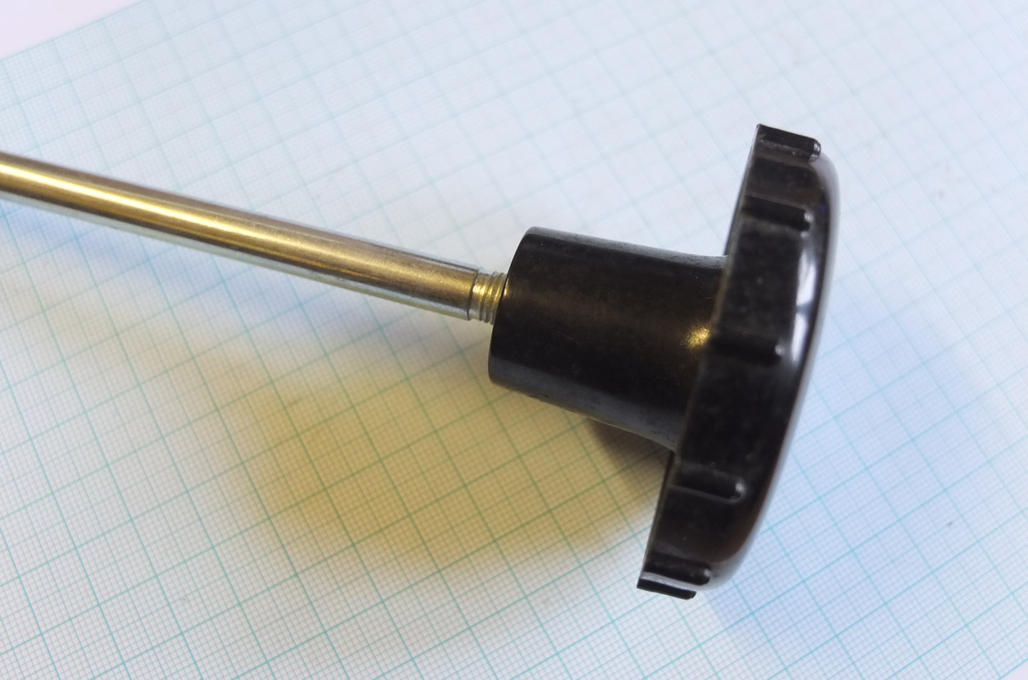 P5/044 Steering Damper Knob
