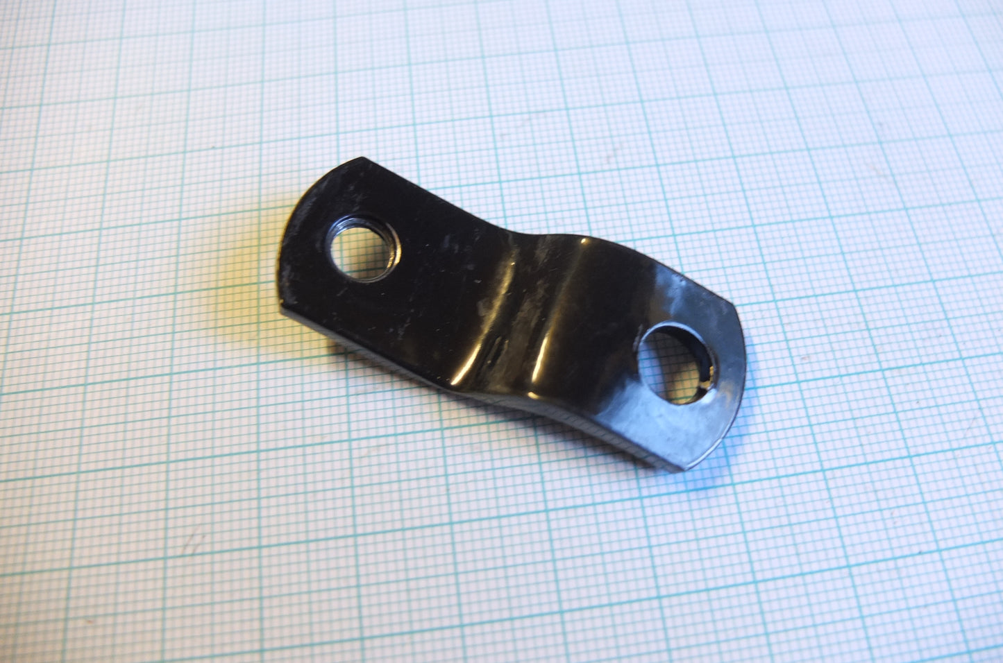 P4/106 S7 Saddle suspension link (inner)
