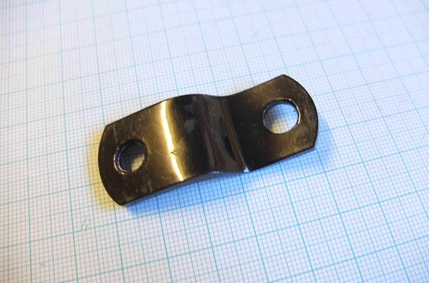 P4/106 S7 Saddle suspension link (inner)
