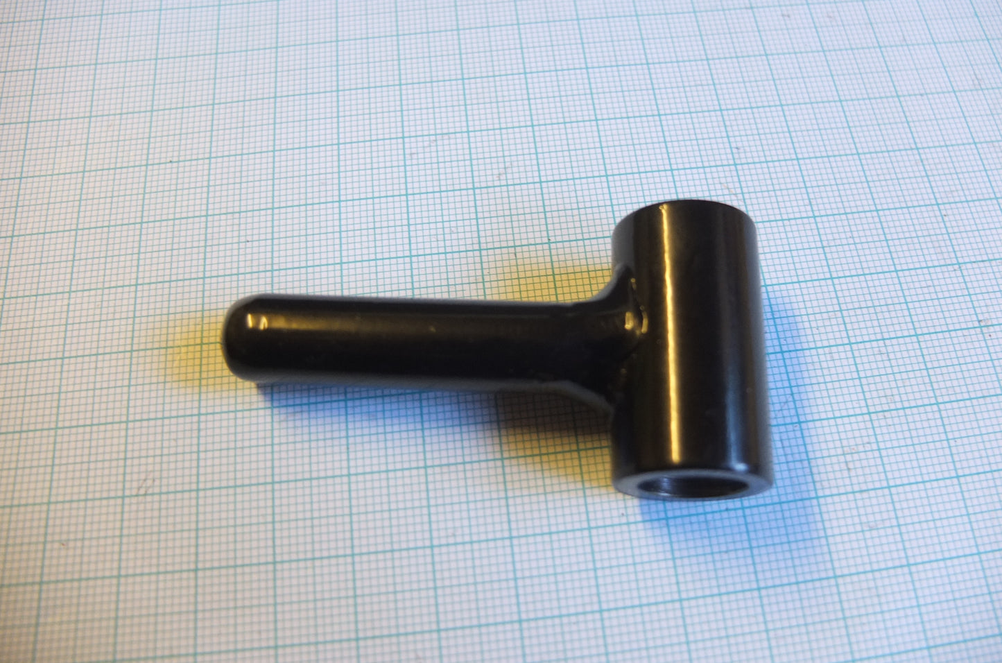 P4/110 Seat spigot (with bolt & bush)