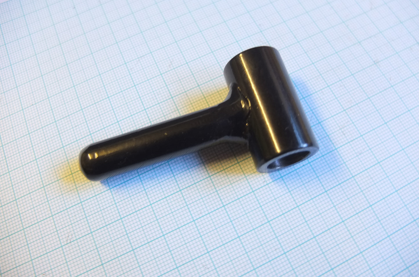 P4/110 Seat spigot (with bolt & bush)