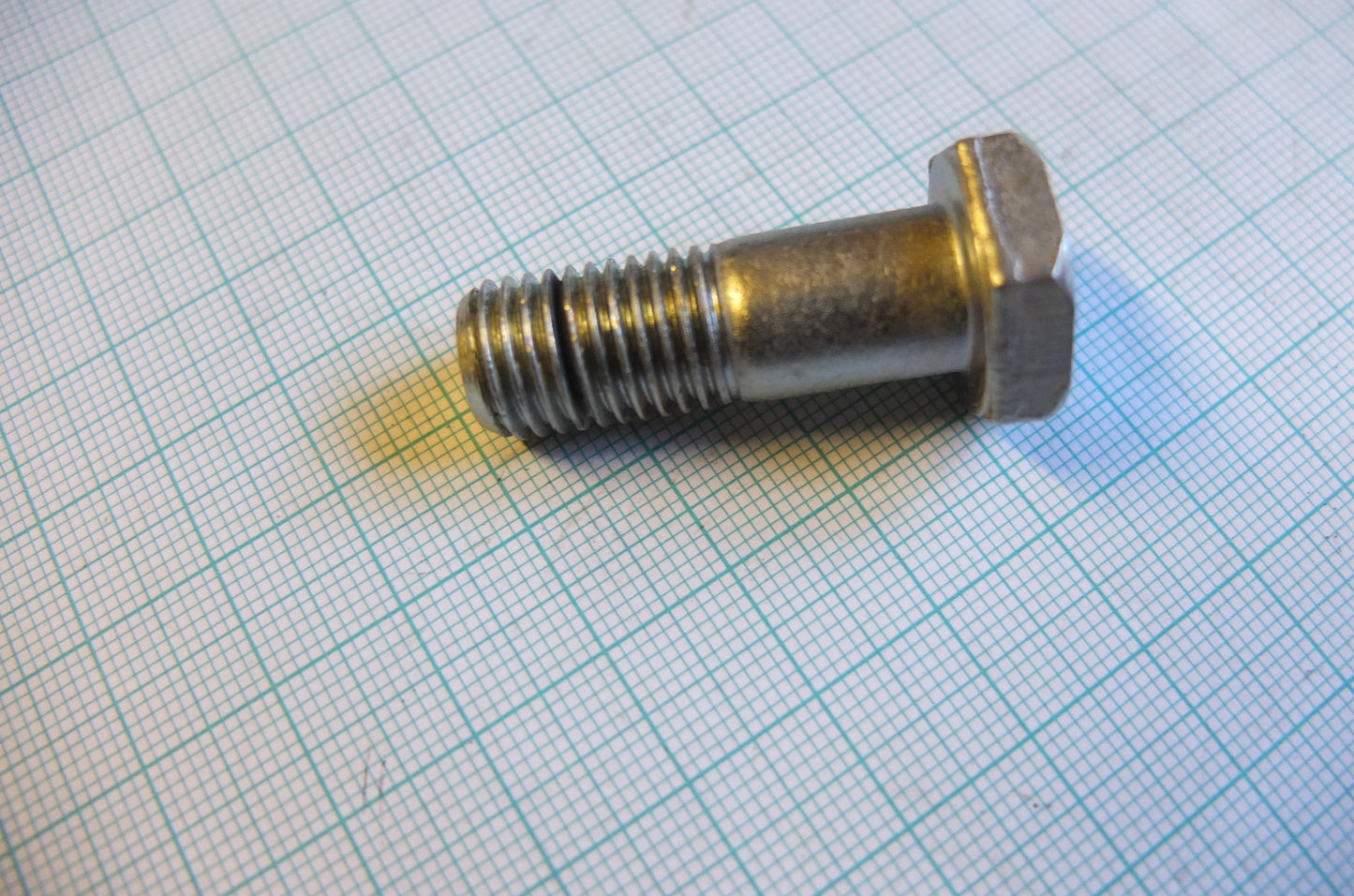 P4/134 Propstand Bolt