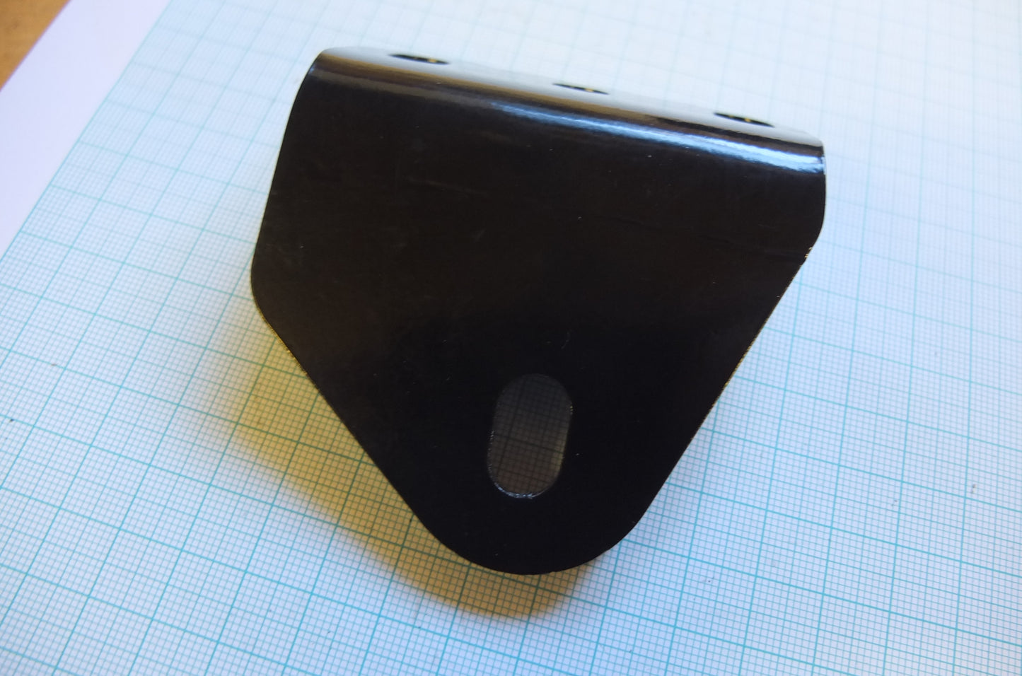 P4/138 Rear mounting bracket