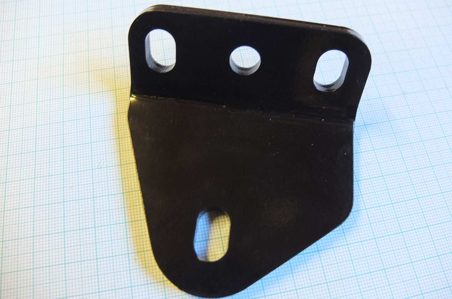 P4/138 Rear mounting bracket