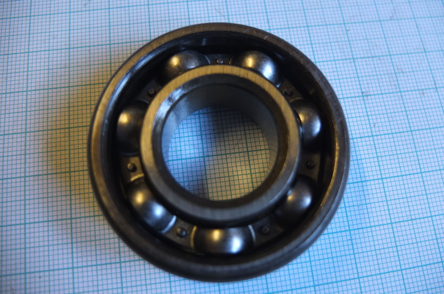 P8/008 Bearing (ball)