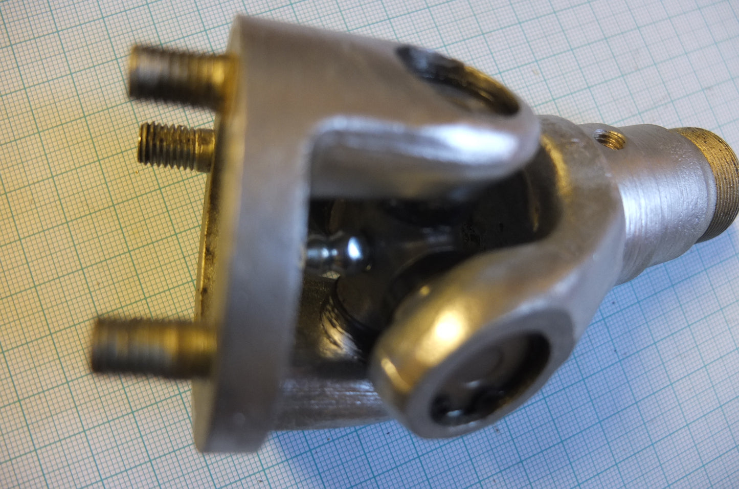 P8/023 Rear Universal Joint (S/H)