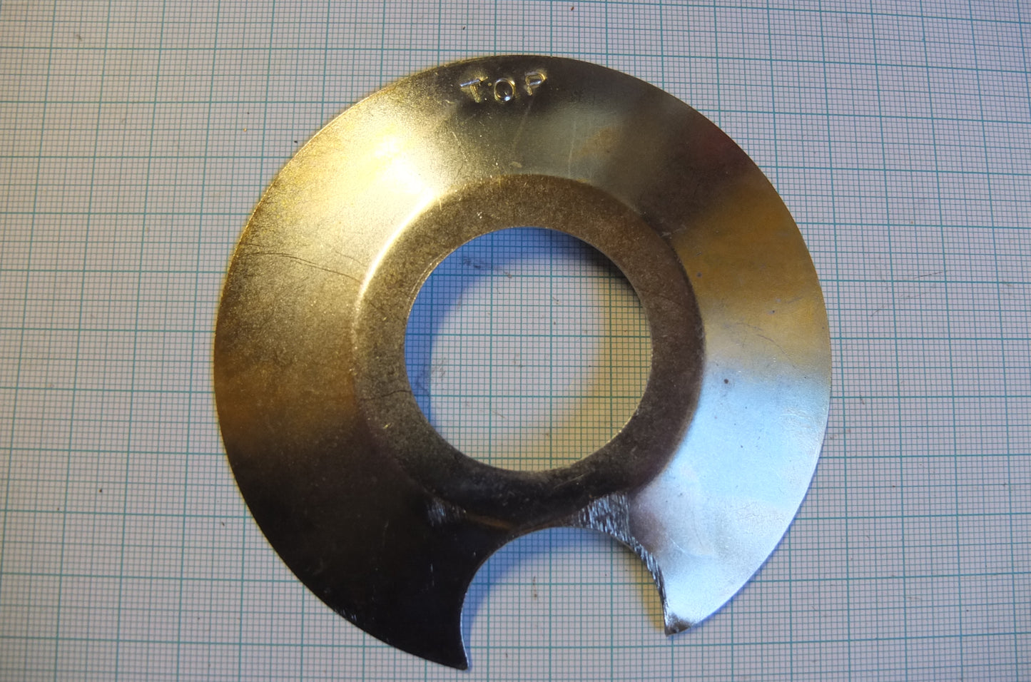 P8/033 Oil Baffle