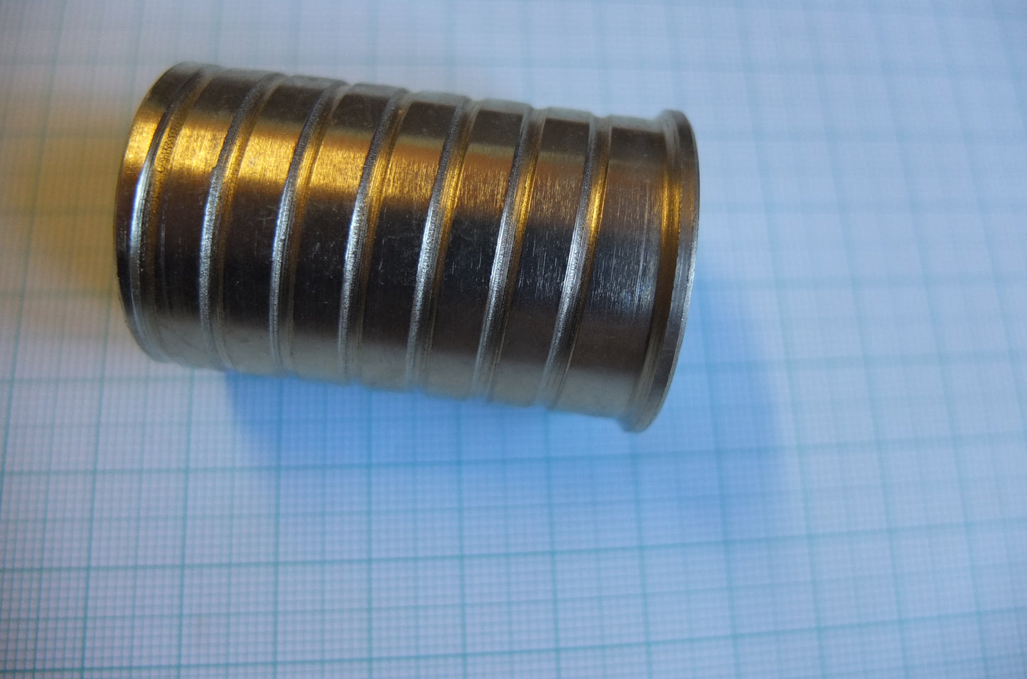 P8/044 Distance piece
