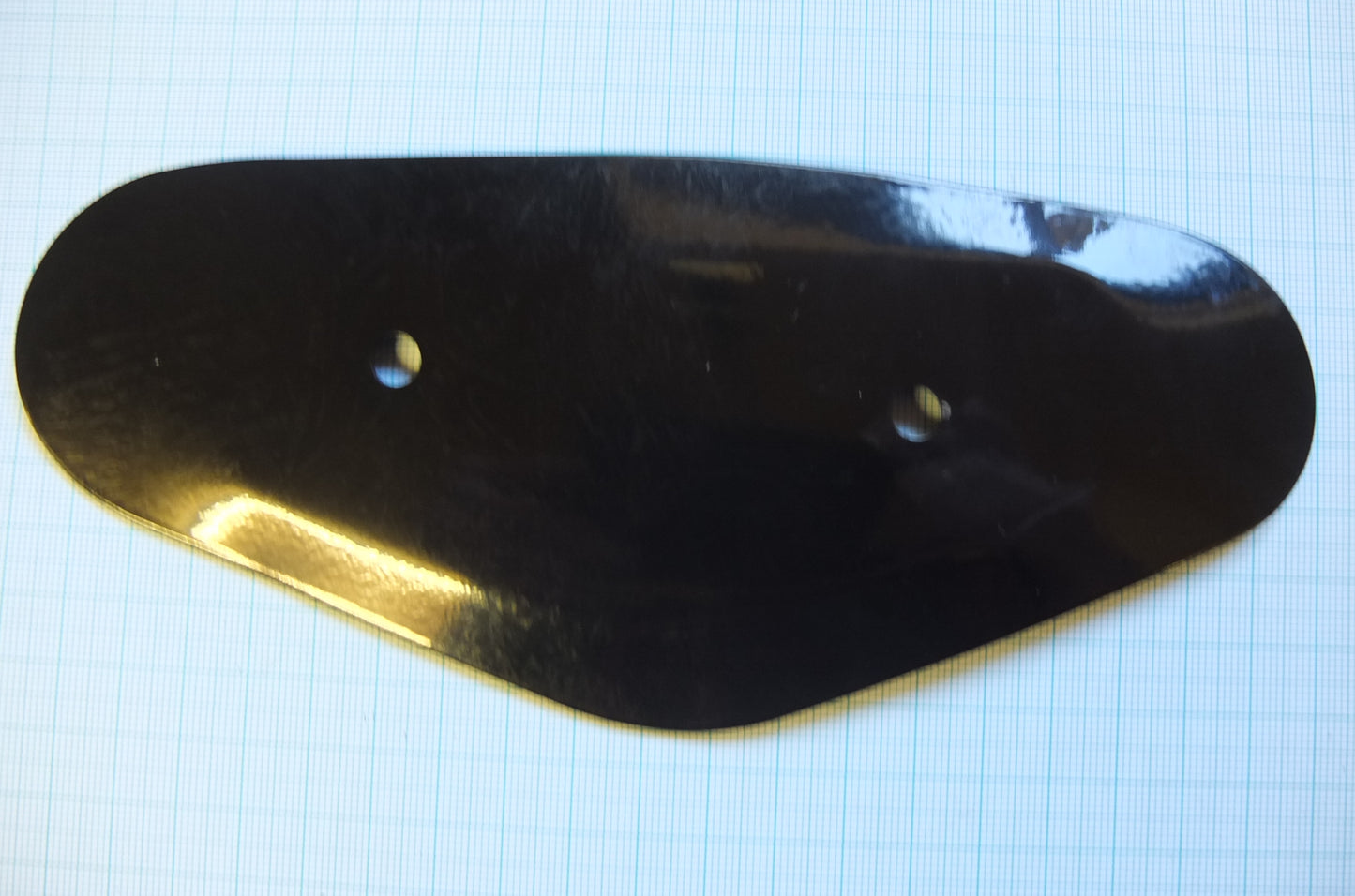 P9/058 Tank knee grip support plate