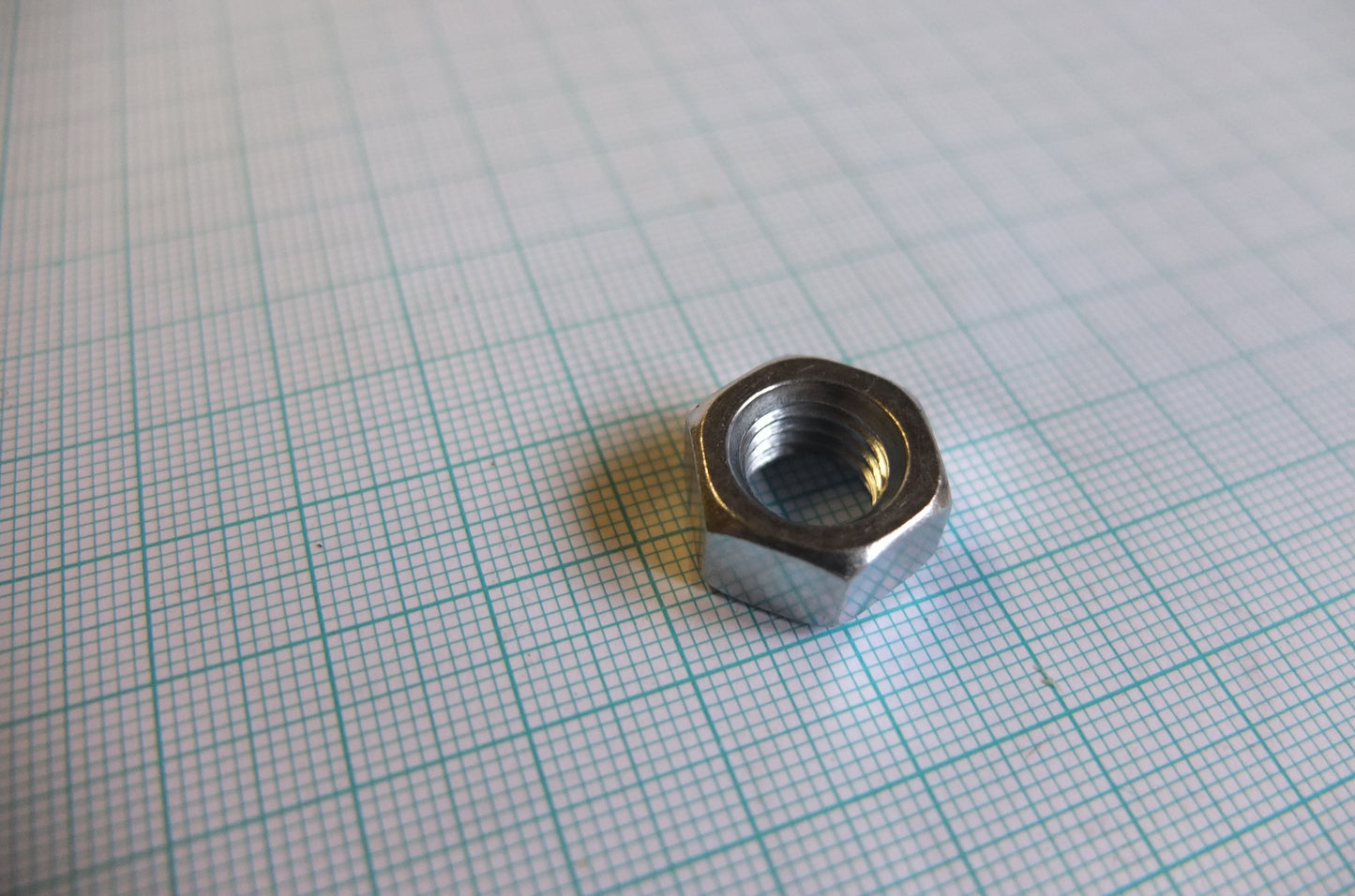 P3/006 Control box nut