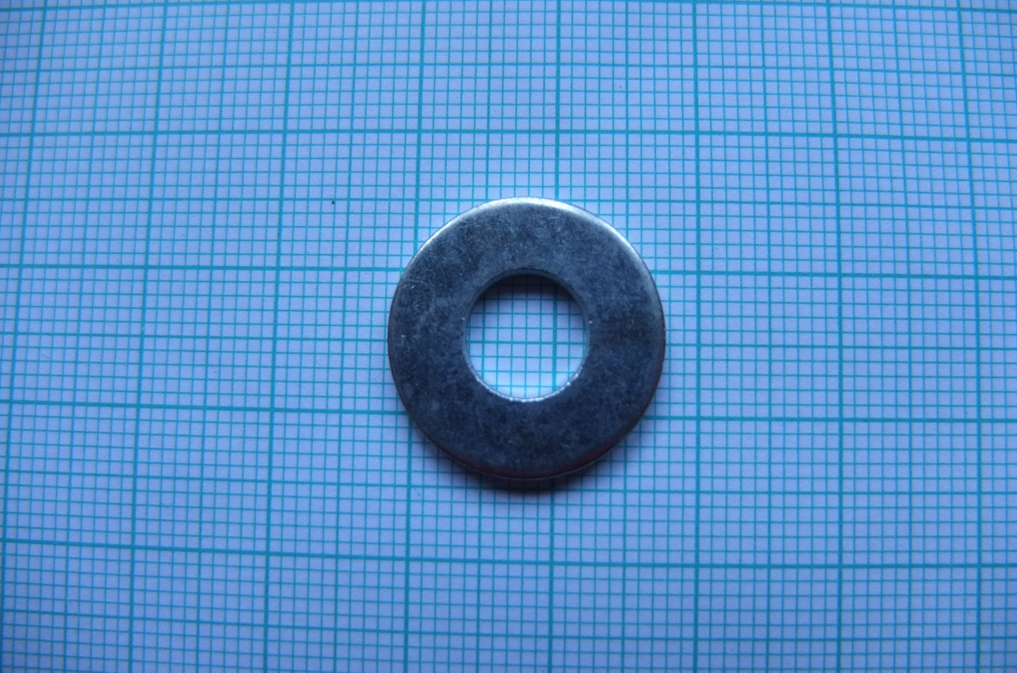 P9/035 Washer for domed screw