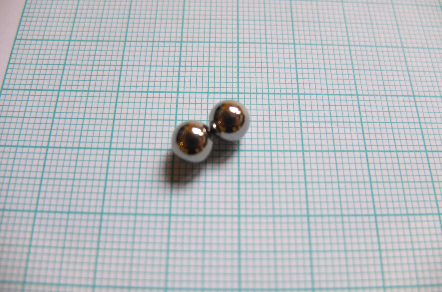 P5/032 Headrace Balls - top/bottom
