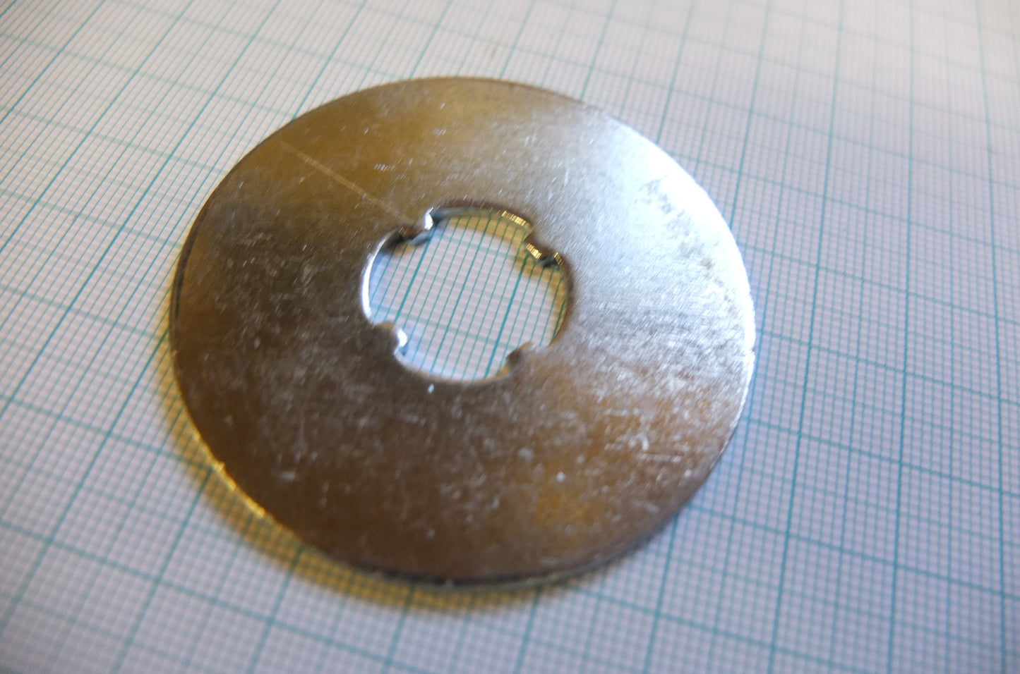 P5/042 Steering Damper Bottom Plate
