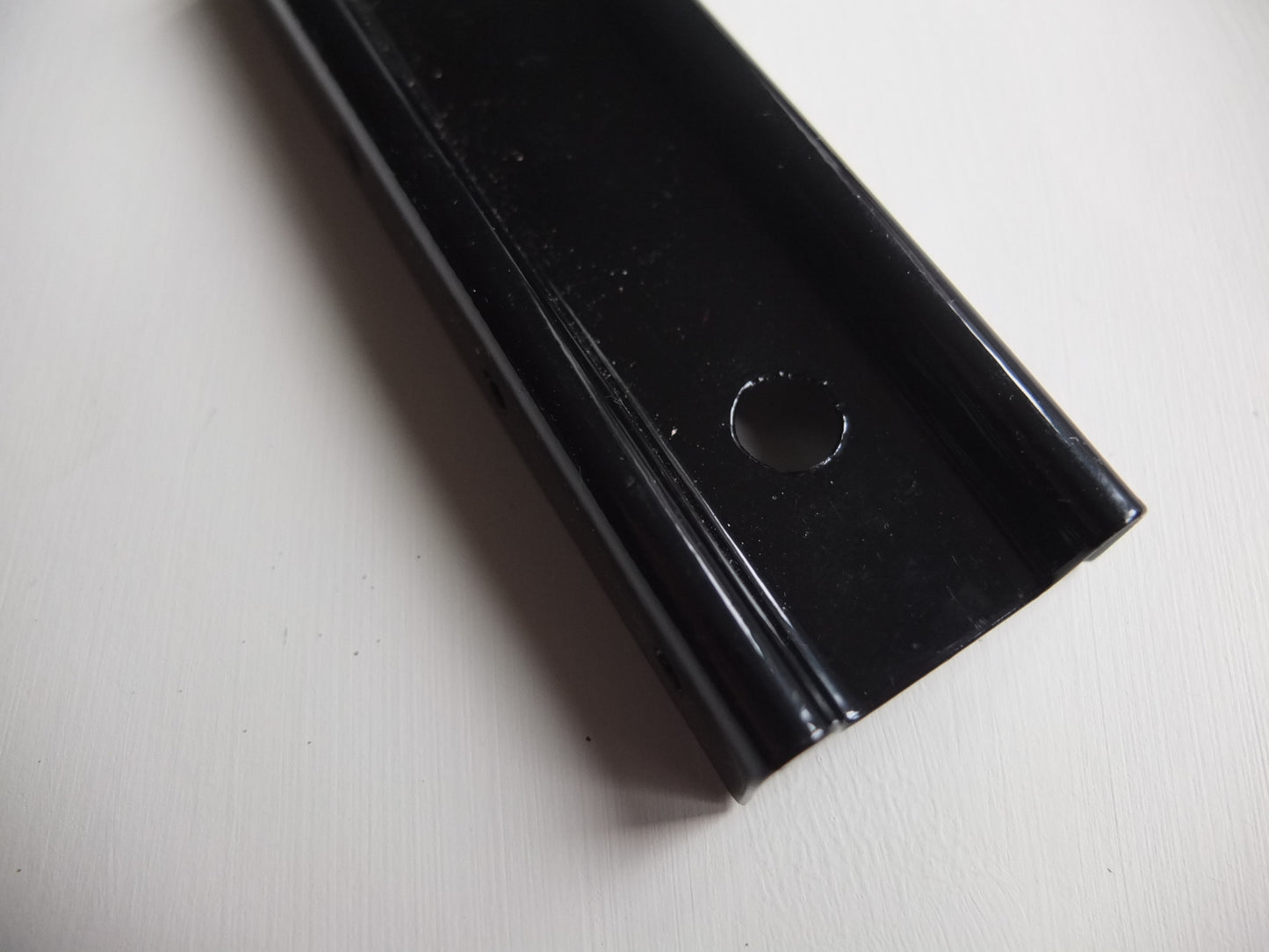 P13/003 Early S7 "W" plate