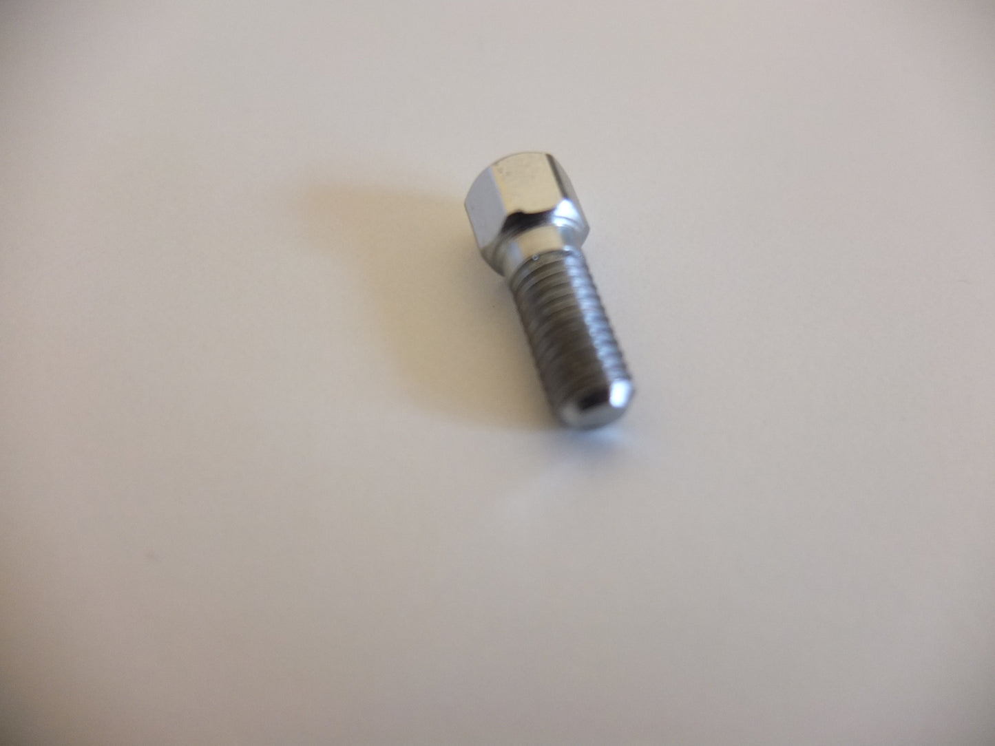 P4/151 Rear brake cross shaft lever bolt