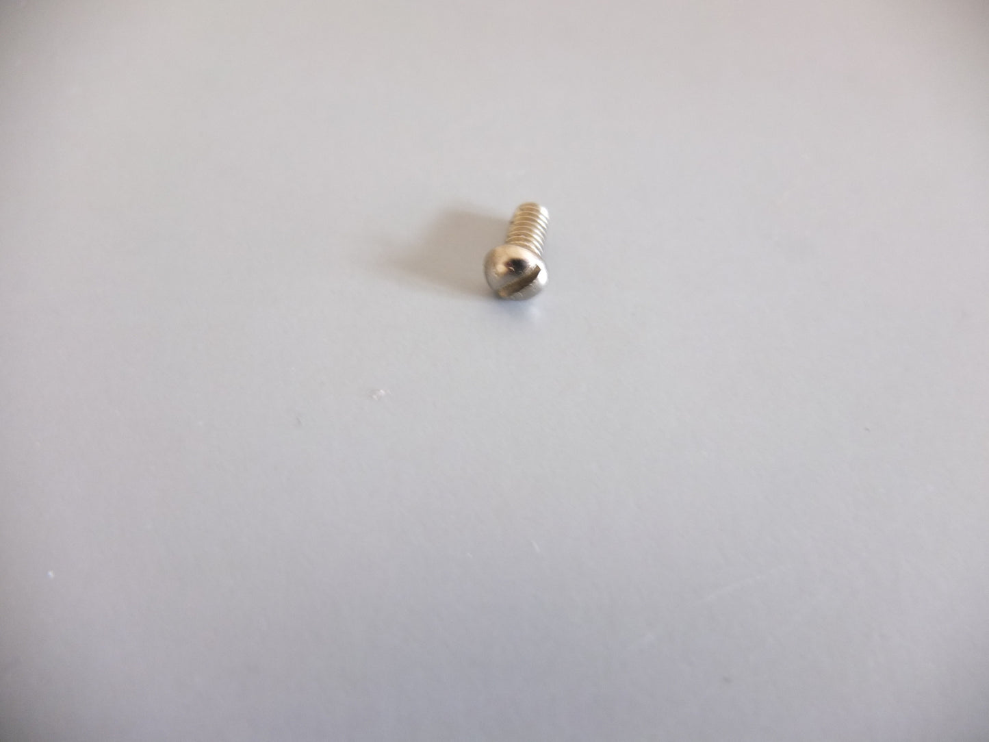 P9/120 Original Horn Push Replacement Screw