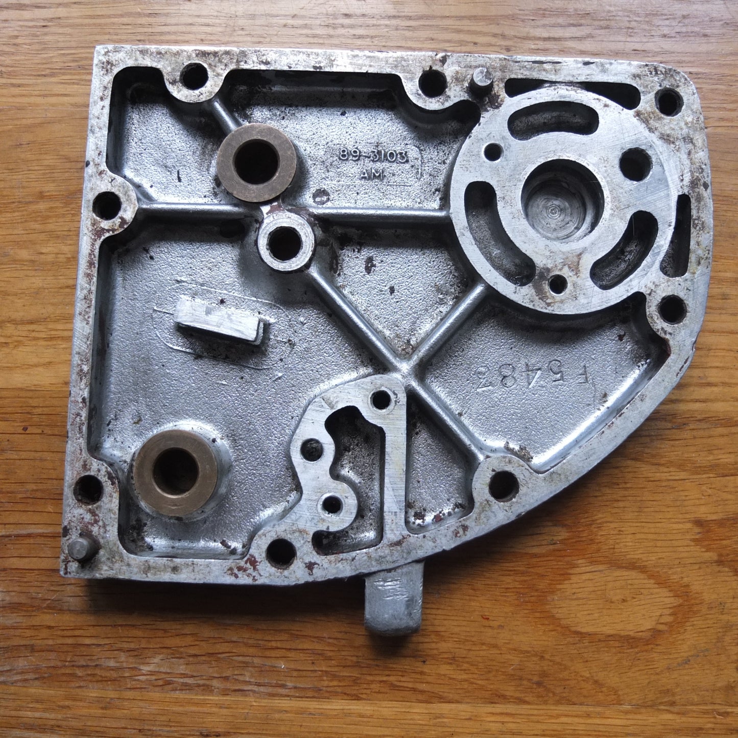 P2/005 Gearbox sideplate