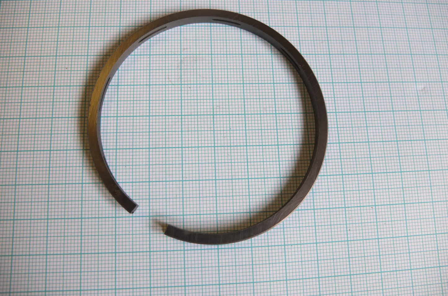P1/206-207 Piston rings-complete set for one piston