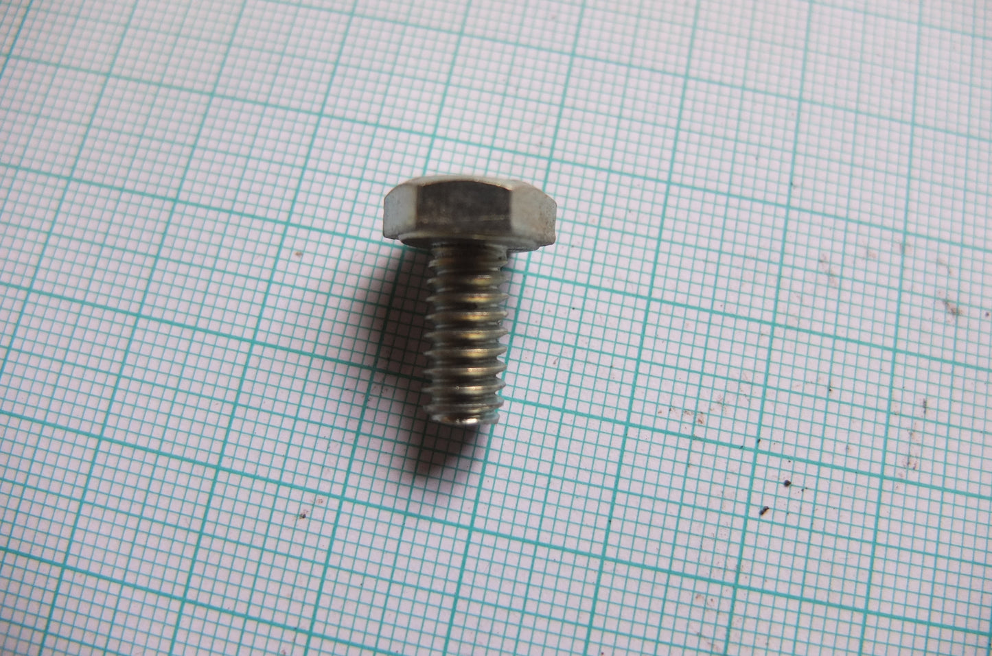 P2/021 Speedo driving unit bolt