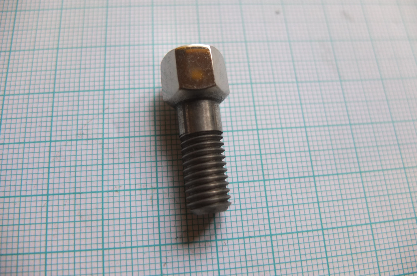 P2/110 Gearchange Bolt
