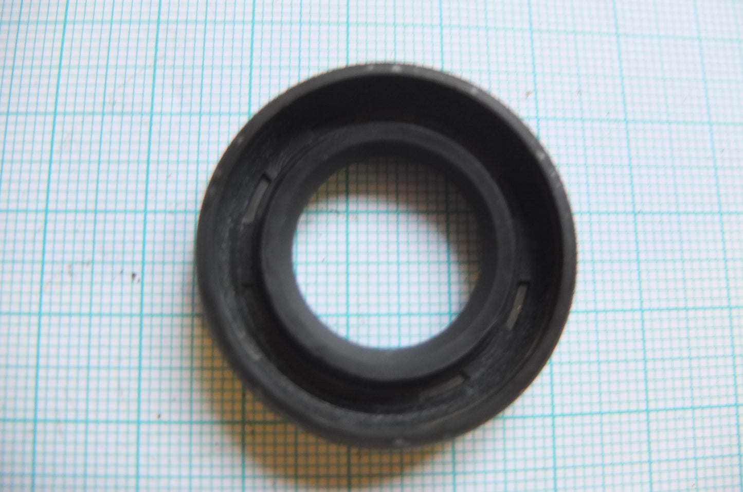 P2/118 Kickstart Oil Seal