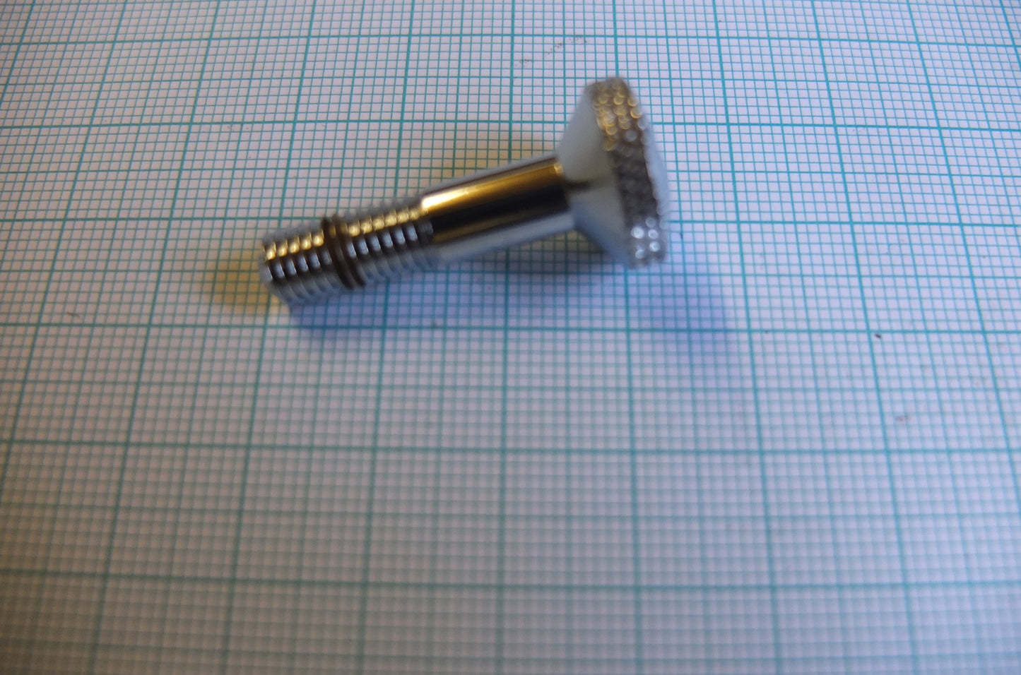 P3/011 Control Box lid screw