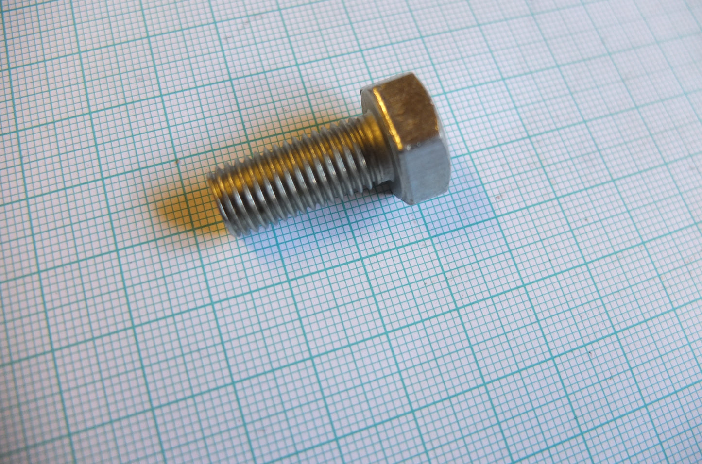 P3/014 Toolbox Fixing Bolt