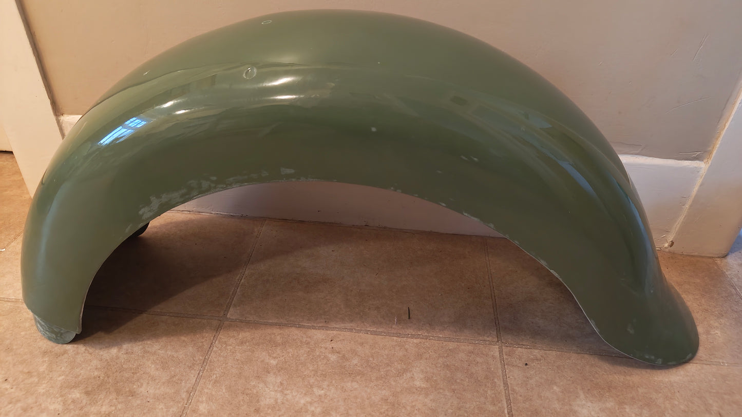 P9/092 S7 Upp.Rear Mudguard fibreglass