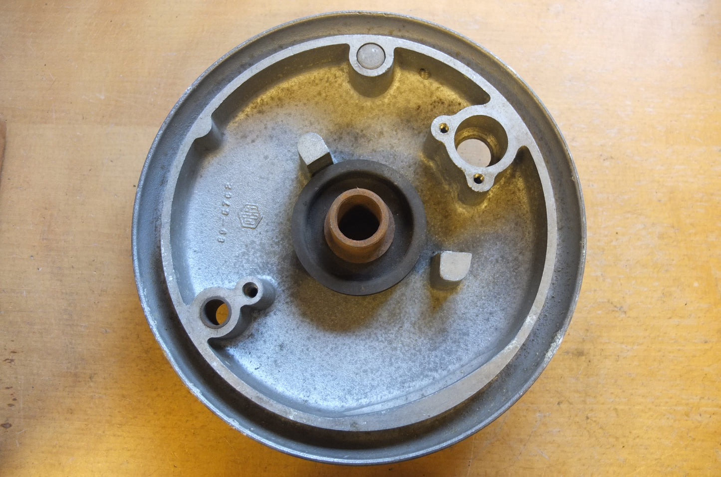 P7/020 S7 Front hub cotter plate (sometimes available - ask)