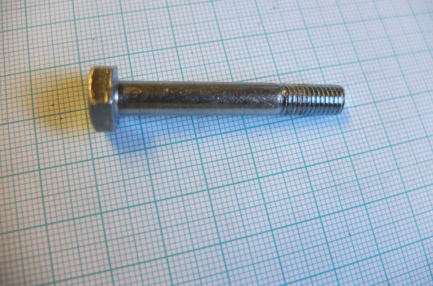 P9/004 S8 tail pipe pinch bolt