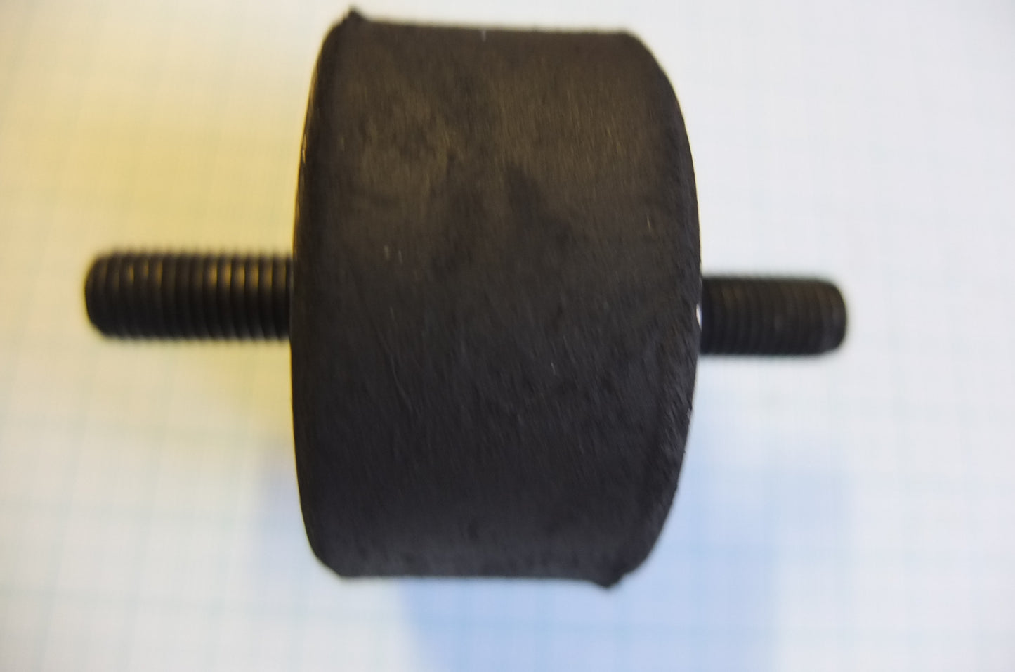 P4/144 Rear Mounting Rubber